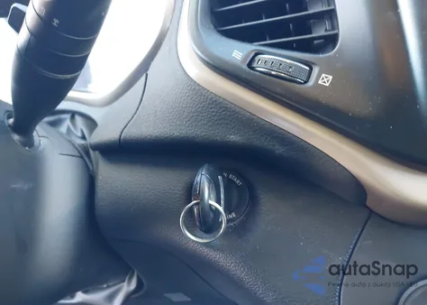 2014 Jeep Cherokee Latitude из США, поврежденный, VIN 1C4PJMCS3EW146316